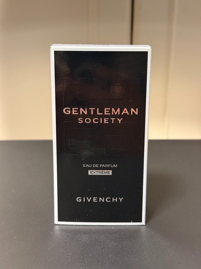 GIVENCHY GENTLEMAN SOCIETY EXTREME 香水