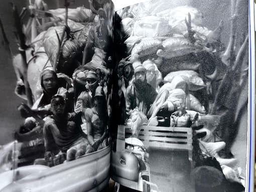 Richard Mosse リチャード・モス 写真集