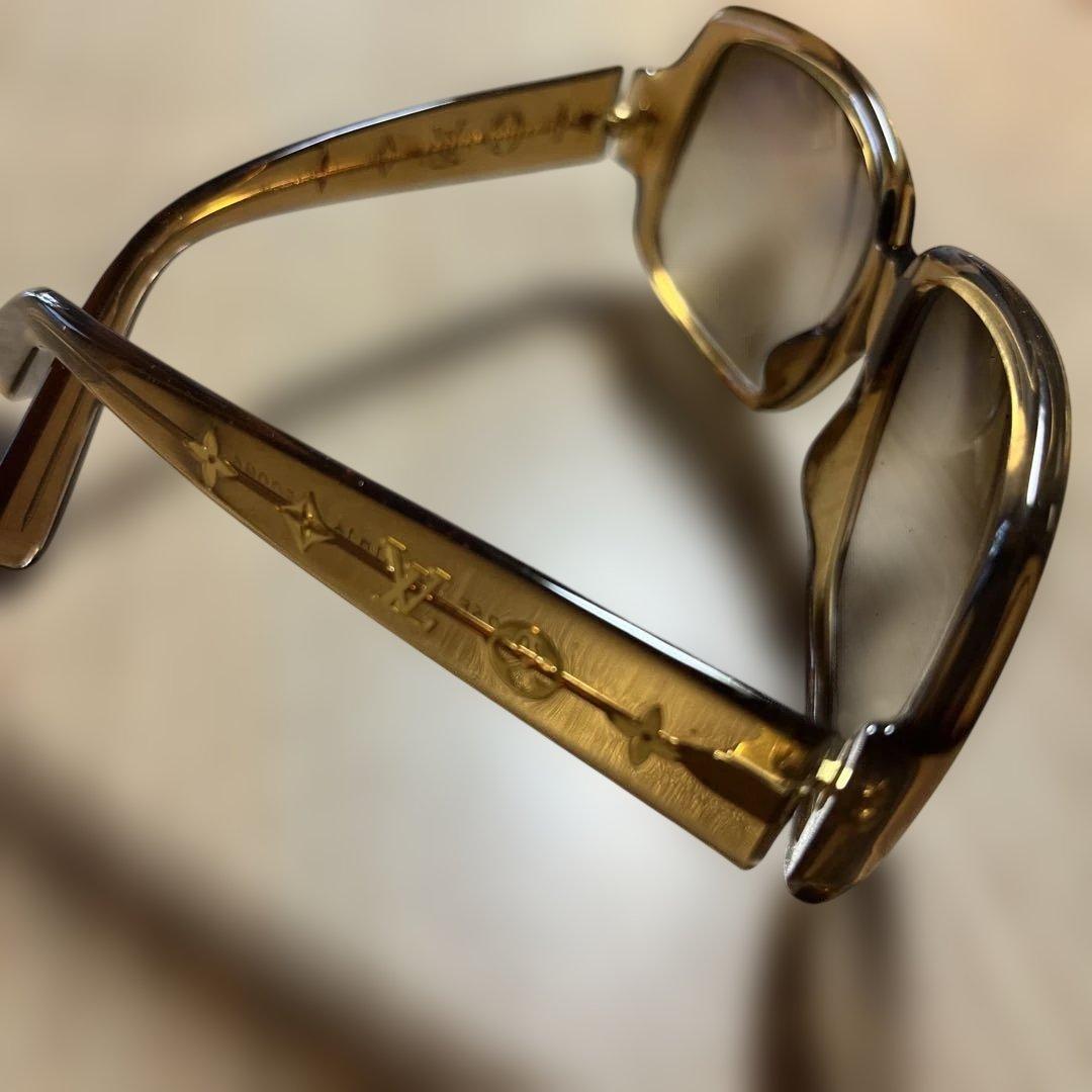 LOUIS VUITTON オプセシオン カレ モノグラム サングラス