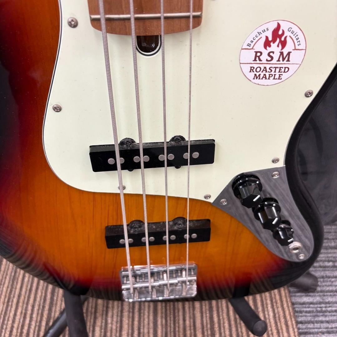 【スタンド付】Bacchus　BJB-1-RSM/M 3TS　エレキベース
