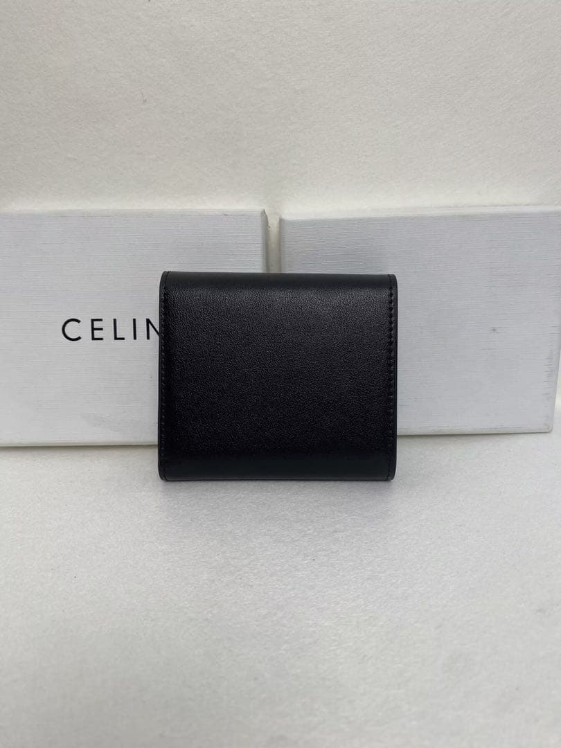 CELINEブラック三つ折り財布