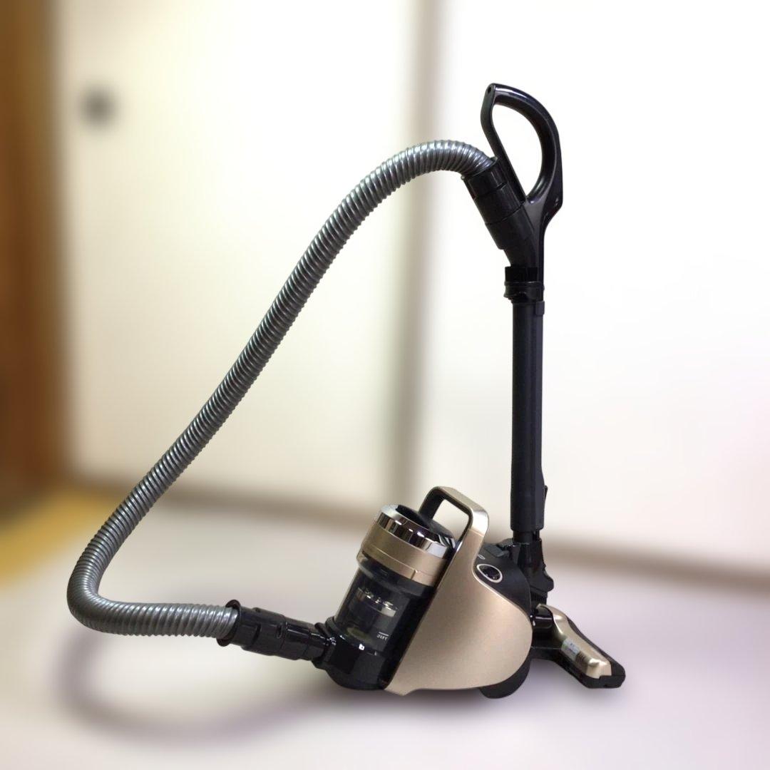 《新品》東芝サイクロン掃除機 トルネオ VC-JS4000(N) 2015年
