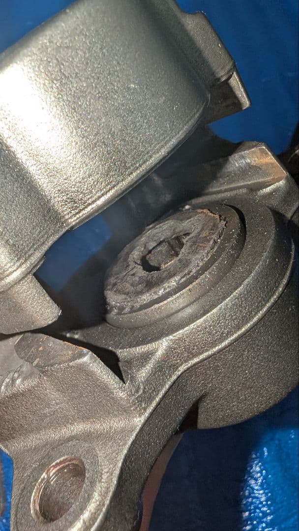 bremboカニキャリパーとニッシンマスター