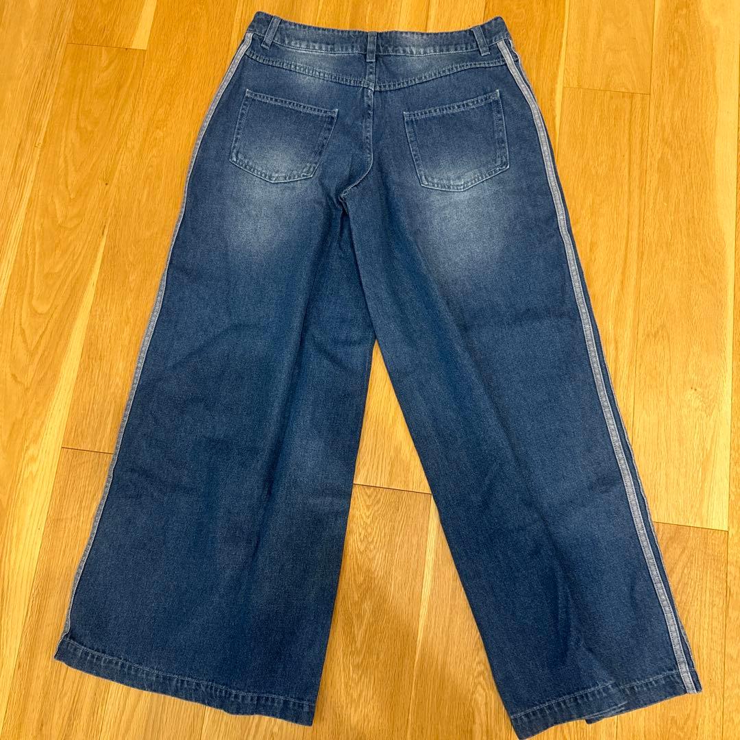 adidas ワイドデニムパンツ　26/30