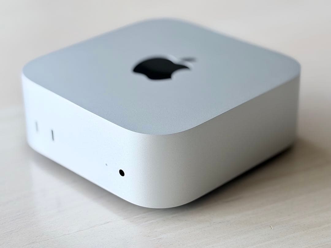 Mac mini M4 (2024) メモリ16GB / SSD 256GB