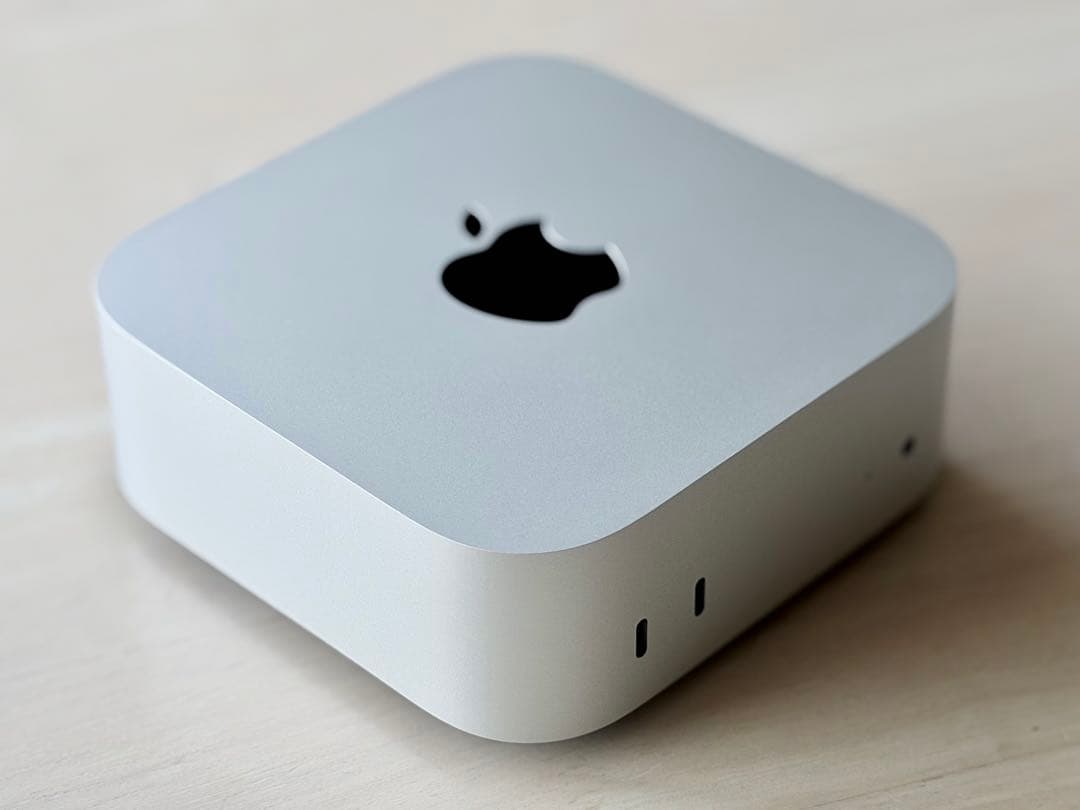 Mac mini M4 (2024) メモリ16GB / SSD 256GB