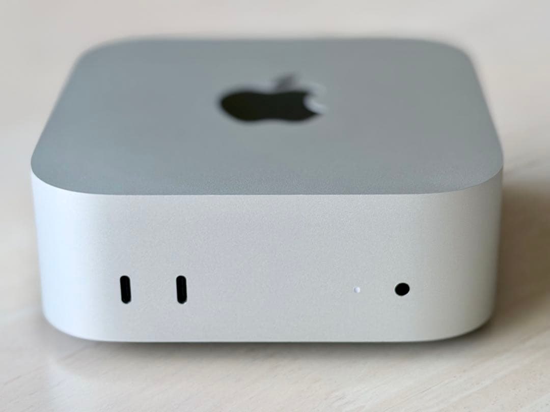Mac mini M4 (2024) メモリ16GB / SSD 256GB