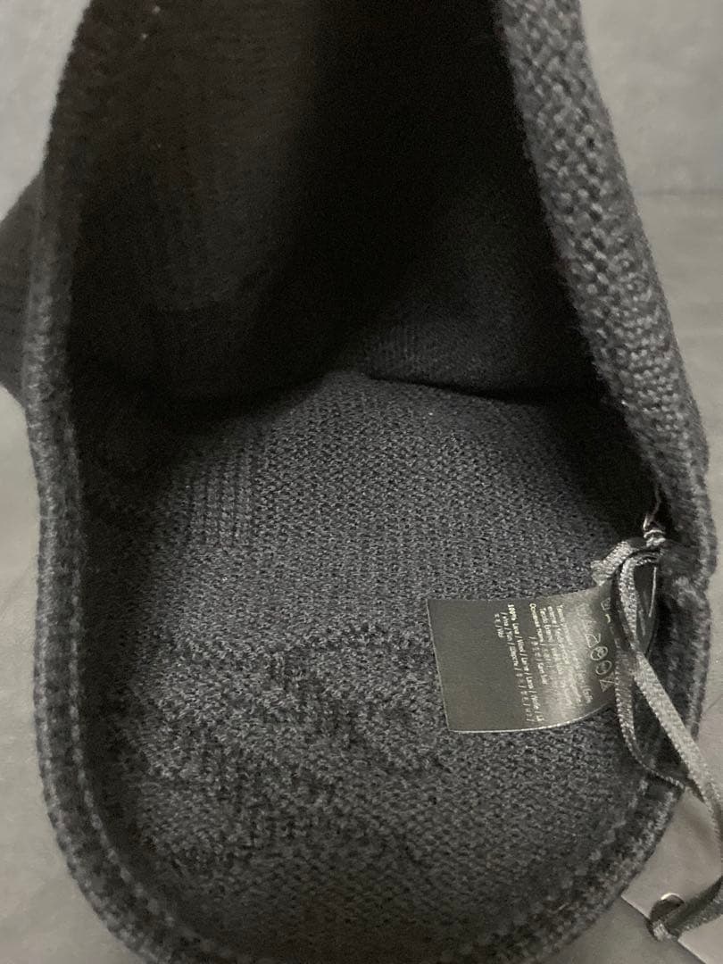未使用品⭐︎ FENDI フェンディ　ニット帽 新品タグ付き