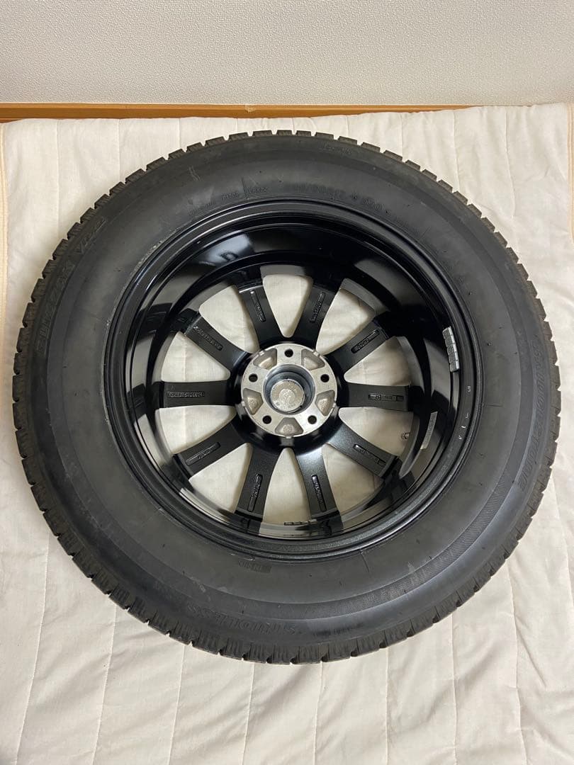 Ｋ① スタッドレスブリザックVRX2 225/60R17アルファード30系