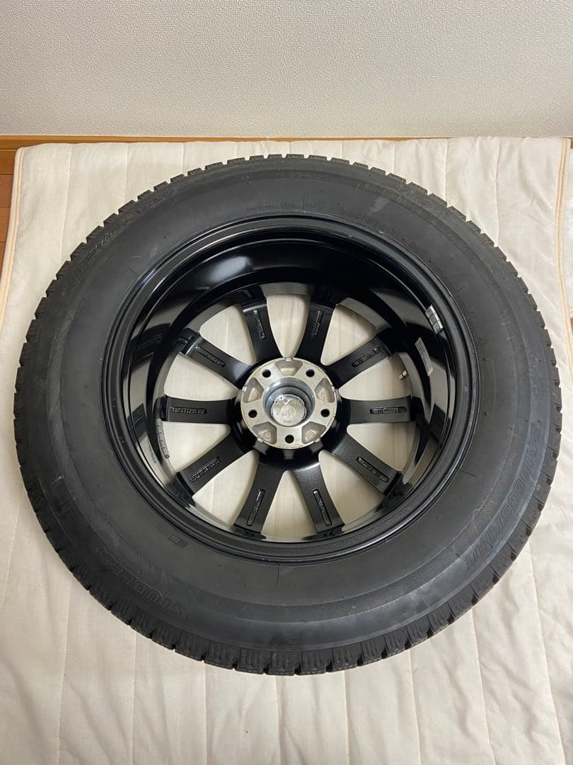 Ｋ① スタッドレスブリザックVRX2 225/60R17アルファード30系