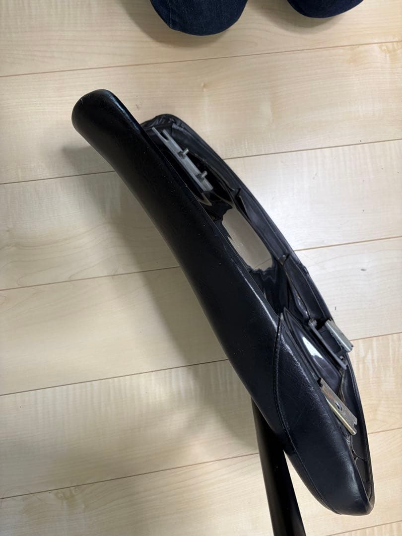 SR400 シート　社外品