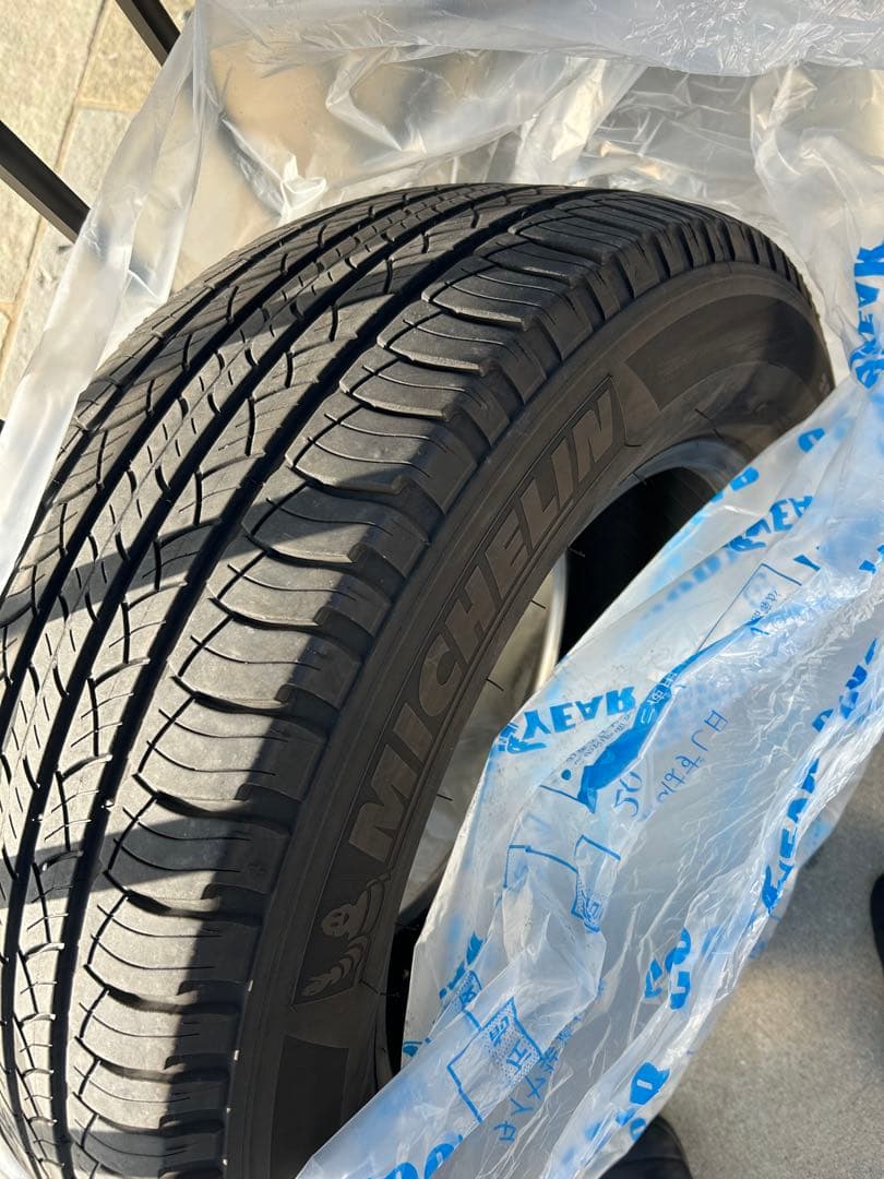 MICHELIN 18インチ タイヤ　 タイヤサイズ265 60 18