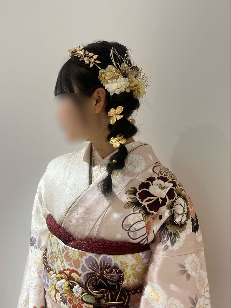 淡いピンク 花柄刺繍 振袖　白　フルセット