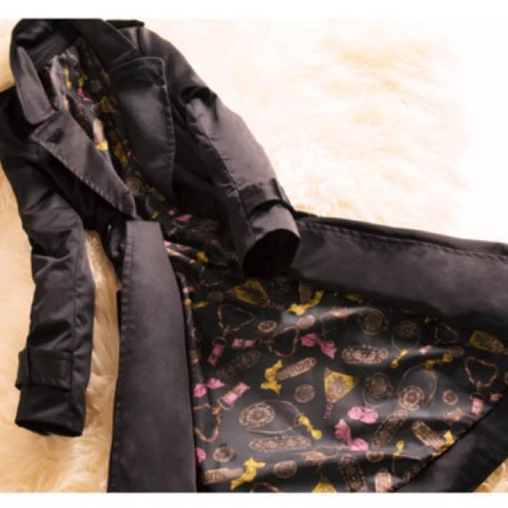 新品タグ付♡ruirue boutique♡大人気定番 トレンチコート♡FOXY