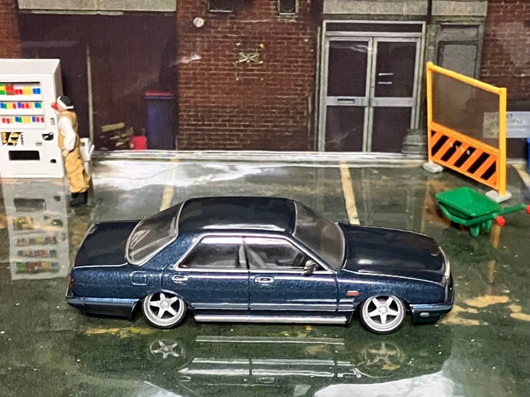 TOMYTEC ニッサン　シーマLV-N278 1/64 改造