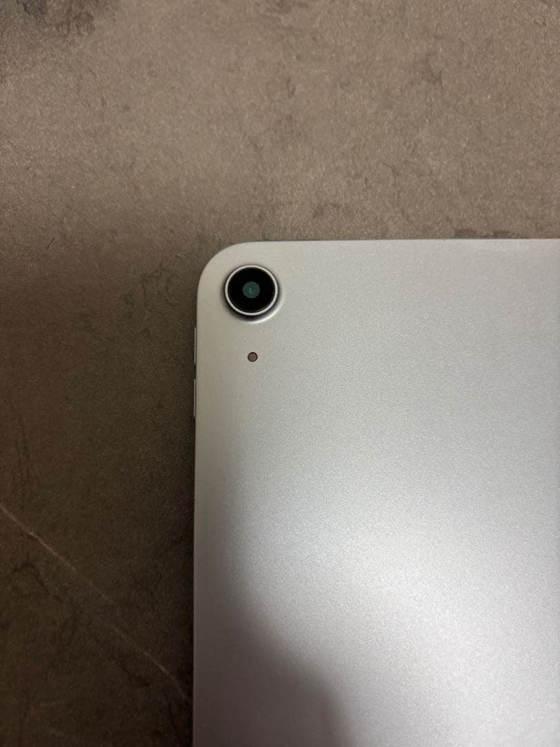 iPad Air (第4世代) 10.9インチ + スタンド＋Appleカバー