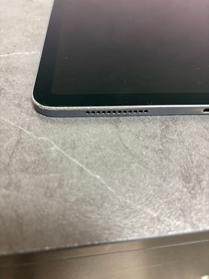 iPad Air (第4世代) 10.9インチ + スタンド＋Appleカバー