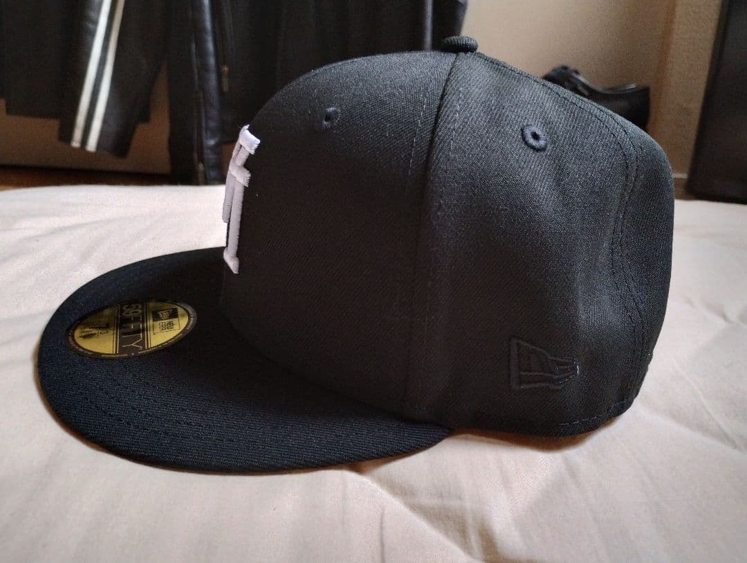 NEWERA 59FIFTY LA 逆ロゴ ブラック 7 3/8 極美品