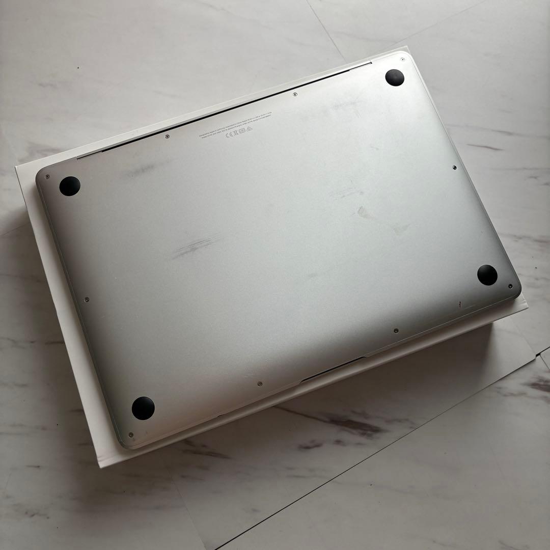 MacBook air 2020 i7 US配列　16GB