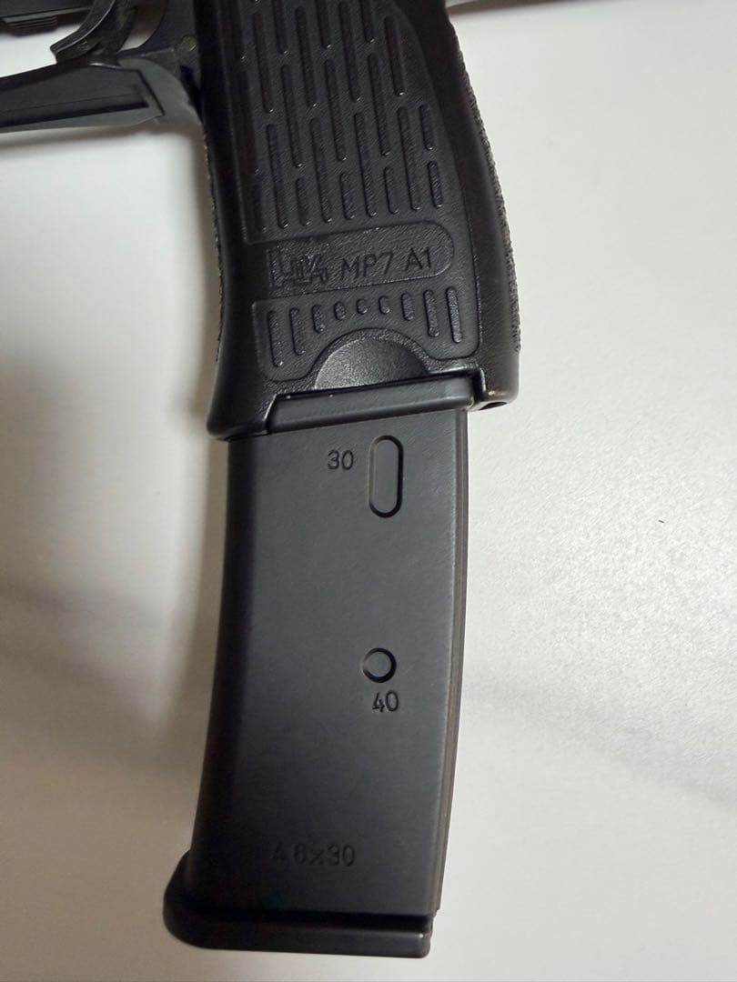 東京マルイ　MP7A1 サバゲー　電動ガン