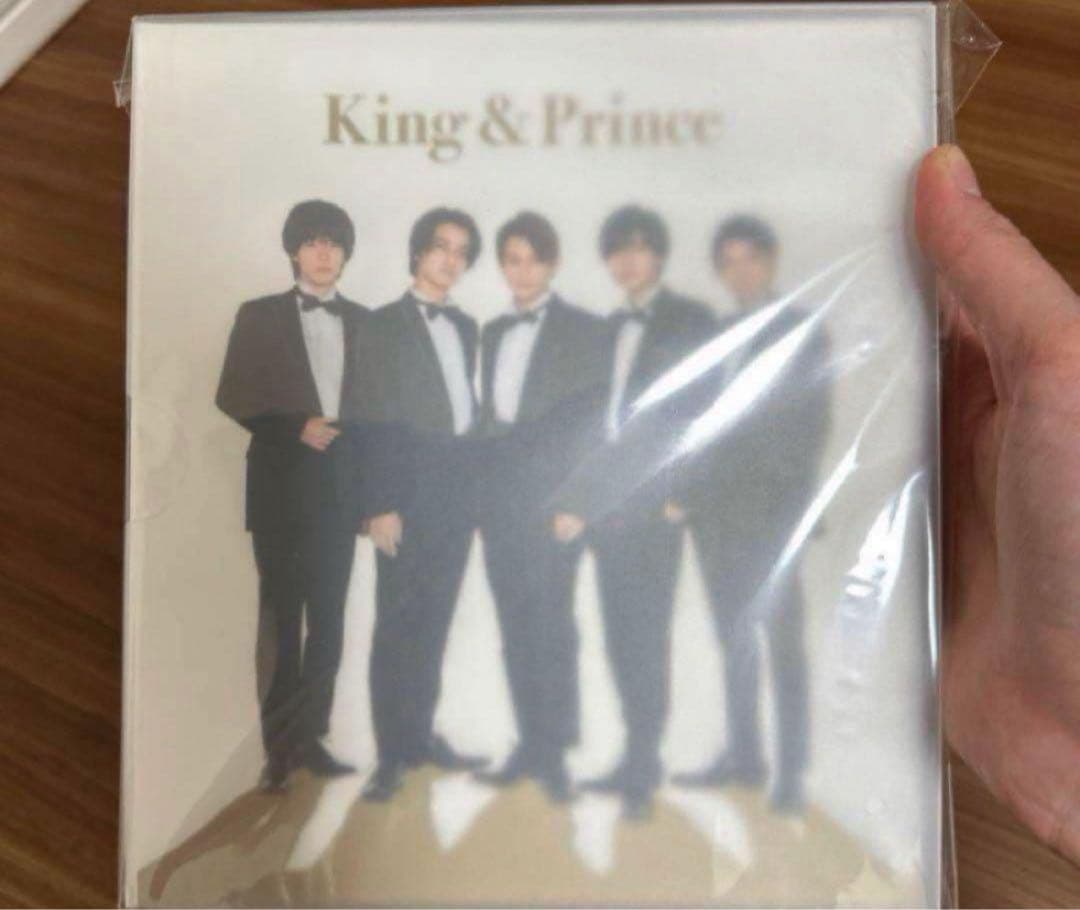 キンプリ歴代シングル・アルバムほぼコンプリート＆他グッズ314点大量まとめ売り