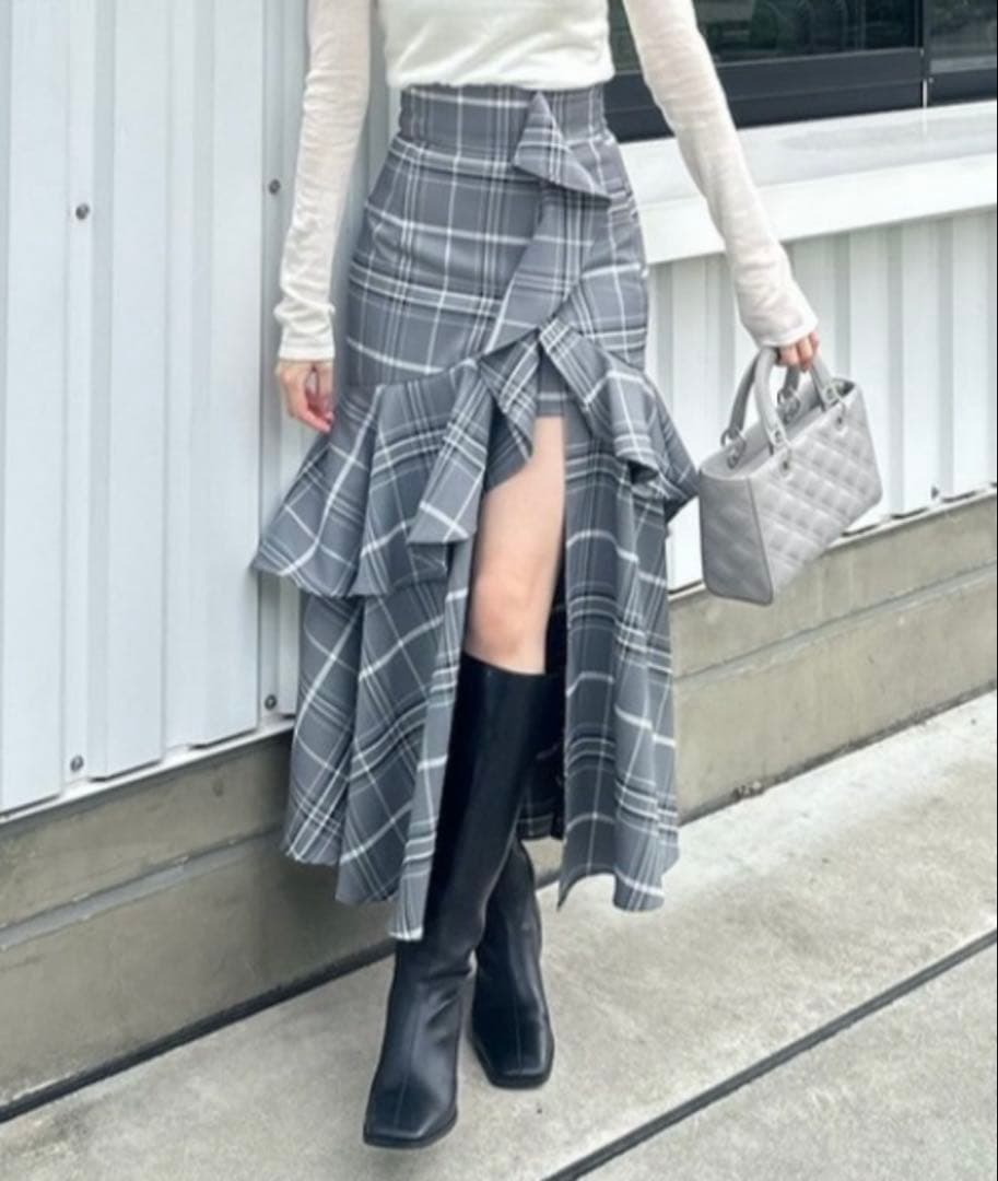 rienda チェックフリルスリットスコートショートパンツ