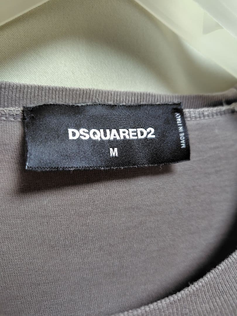 DSQUARED2 Tシャツ ＆JIMMYCHOOクラッチバッグ