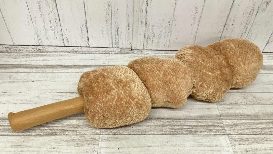 セブンイレブン1番くじ　特賞BIG！ぬいぐるみ　からあげ棒
