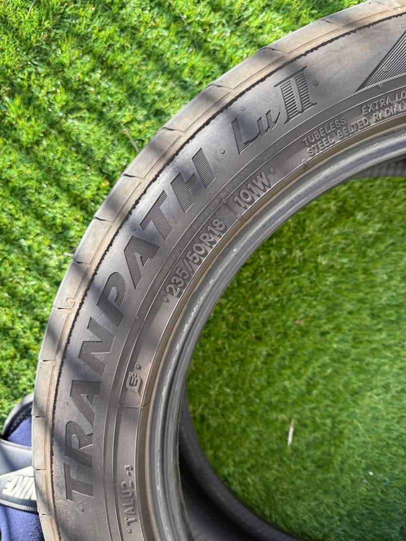 まさまさTOYO タイヤ　TRANPATH LUⅡ 235/50Ｒ18