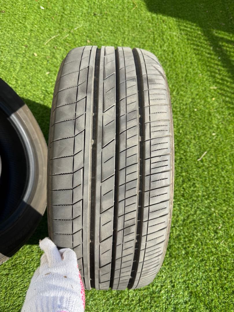 まさまさTOYO タイヤ　TRANPATH LUⅡ 235/50Ｒ18