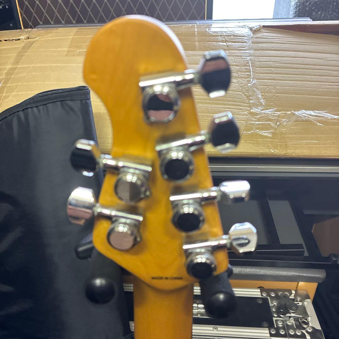 ギター Sterling by Music Man Cutlass CT50SSS