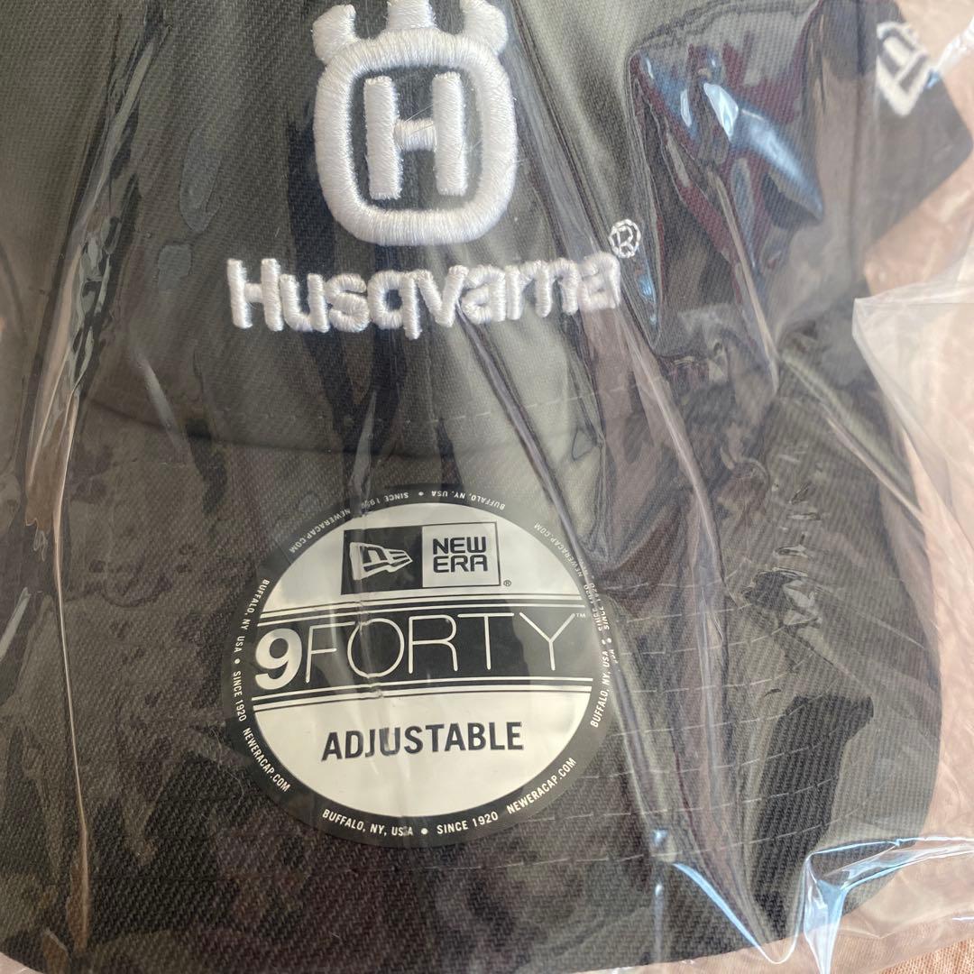 Husqvarna 9FORTY キャップ 調整可能