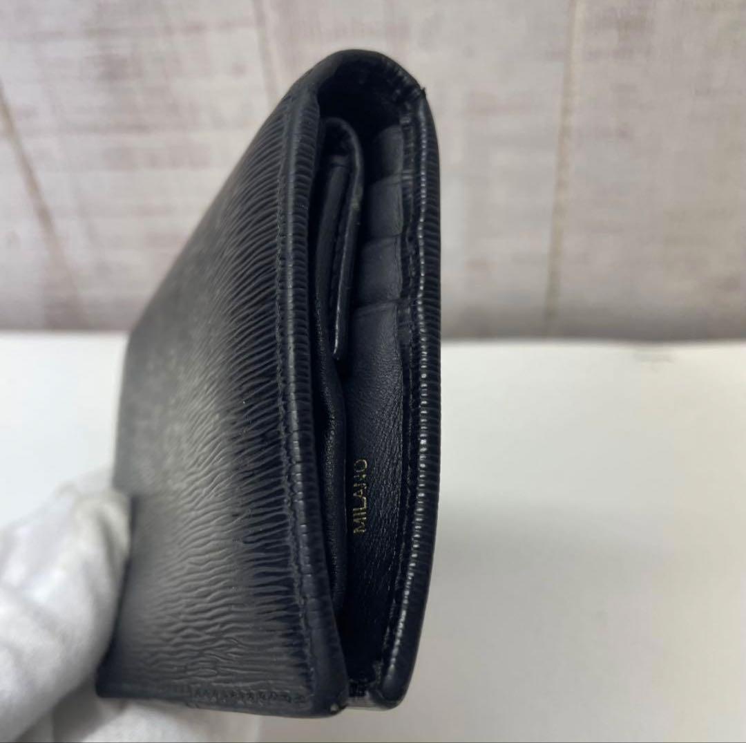 PRADA ブラック 二つ折り財布 エピレザー