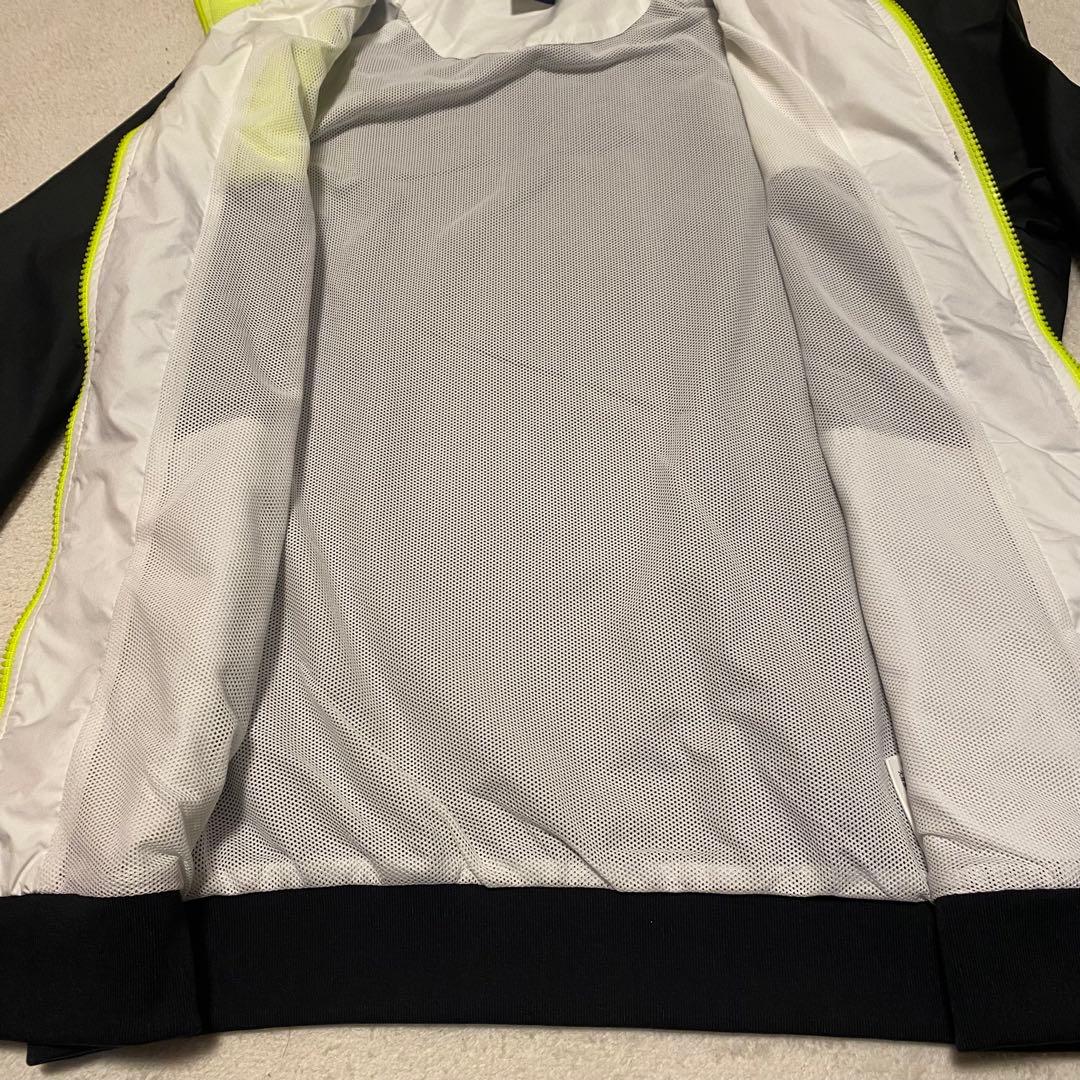 Nike レディースナイロンジャケットセットアップ XL 黒/蛍光イエロー