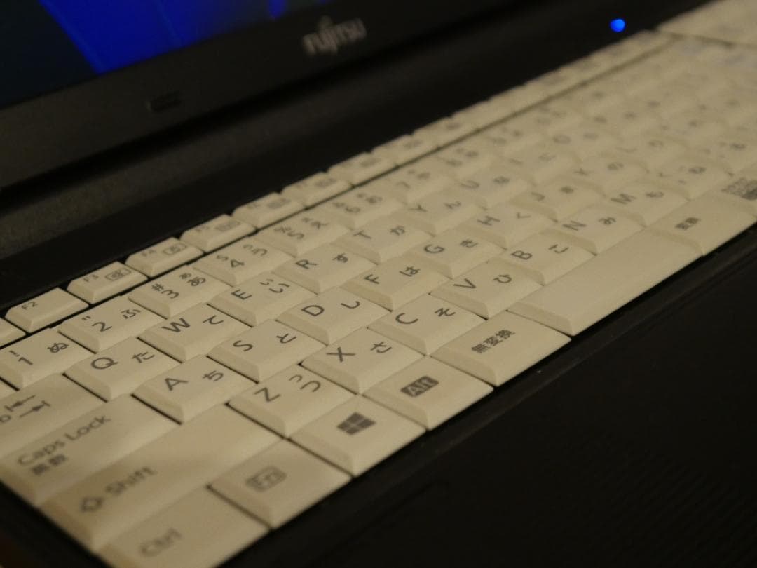 富士通 LIFEBOOK A748/TX メモリ4GB
