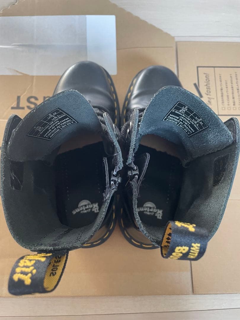 Dr.Martens 8ホールブーツ 厚底