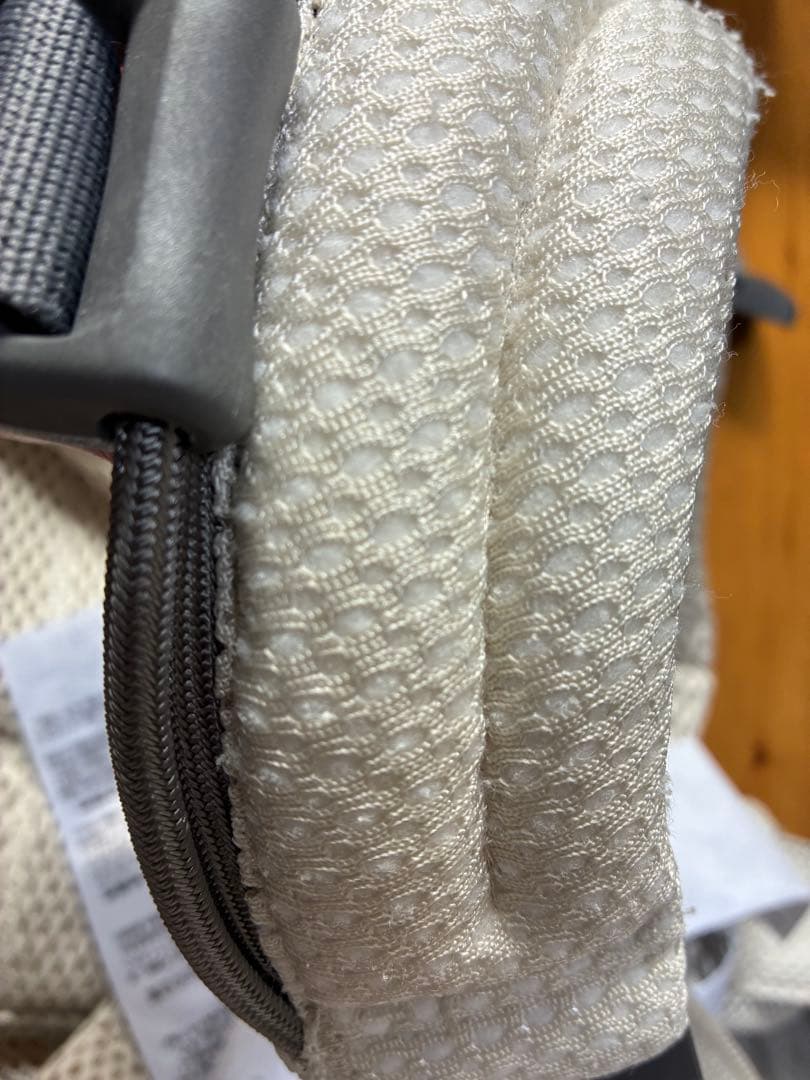 BABYBJÖRN Baby Carrier Harmony クリーム