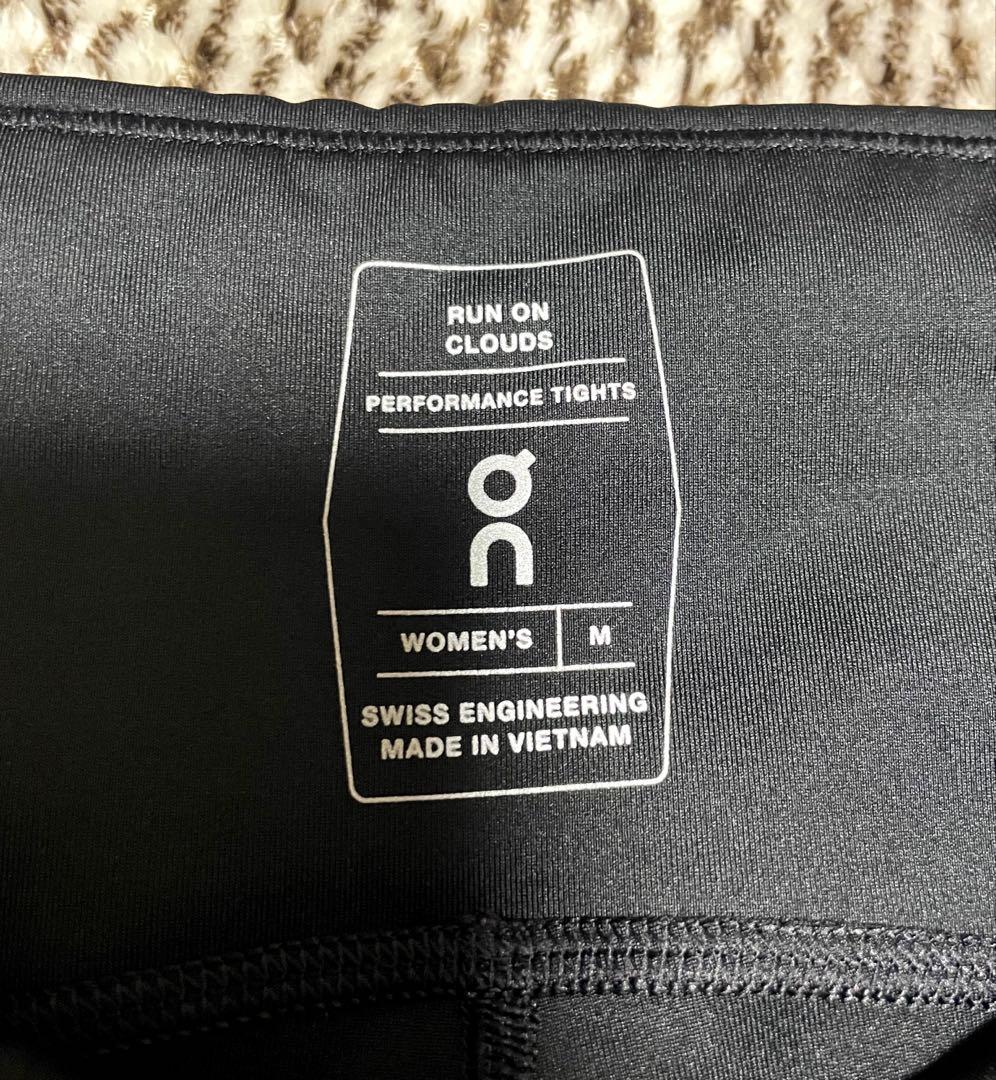 【美品】On Performance Tights レディース　M (L)