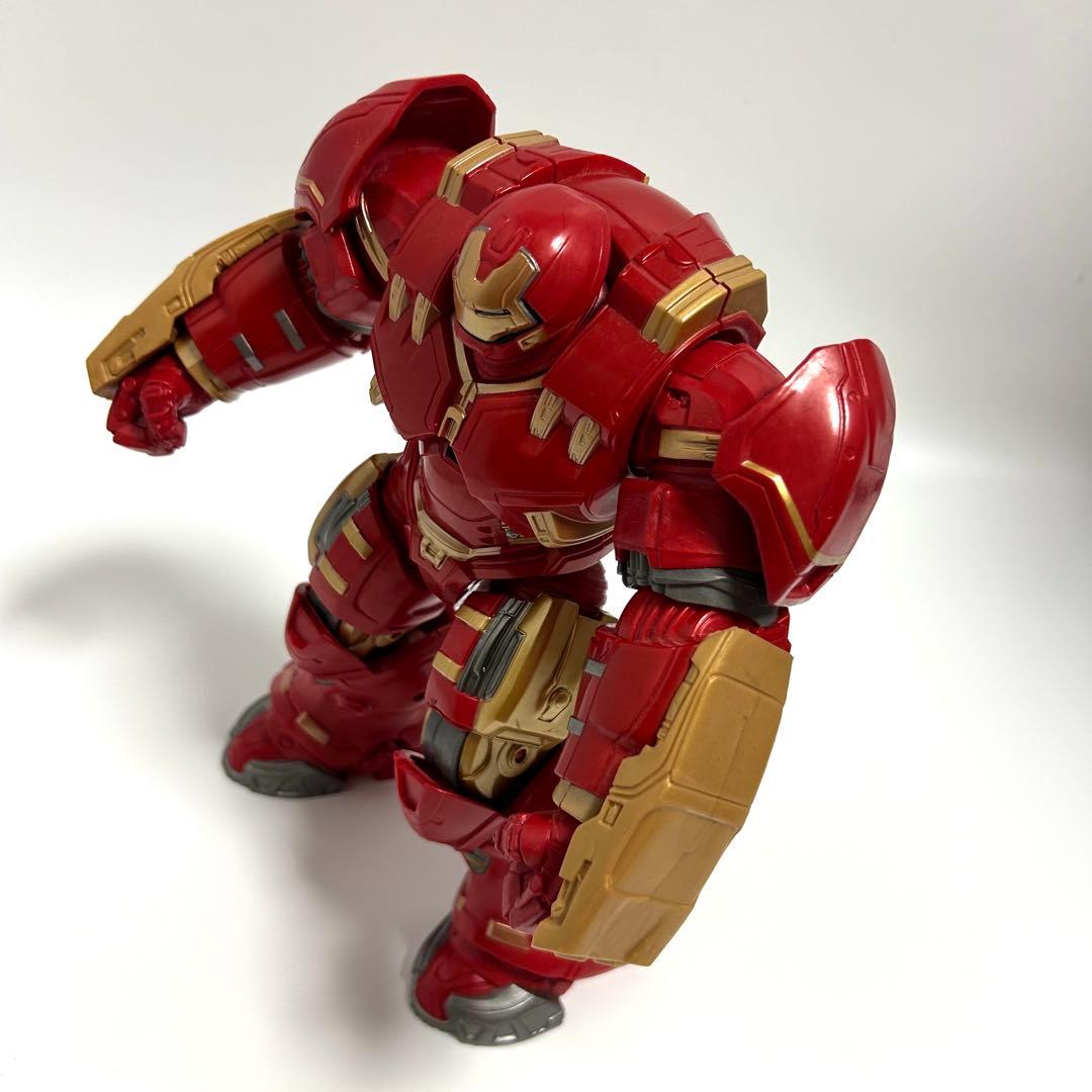 MARVELレジェンド　ハルクバスター フィギュア　アベンジャーズ　HASBRO