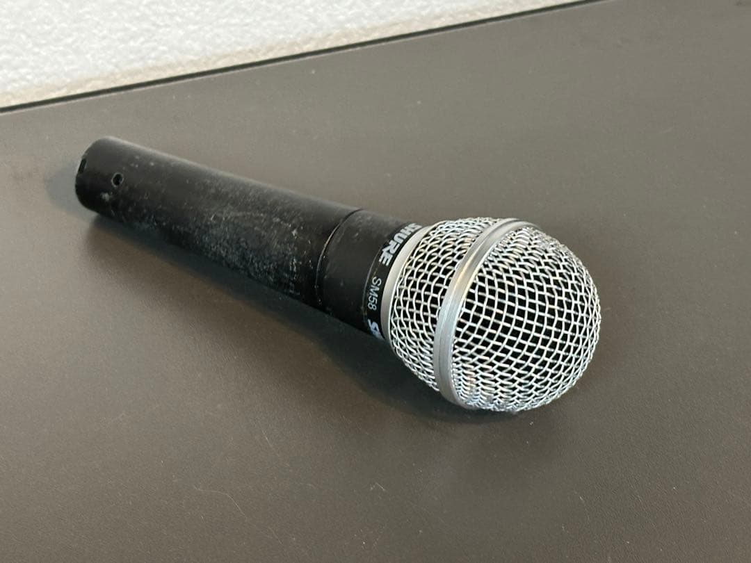 Shure シュアーSM58 ダイナミックマイク　マイクケーブル付き