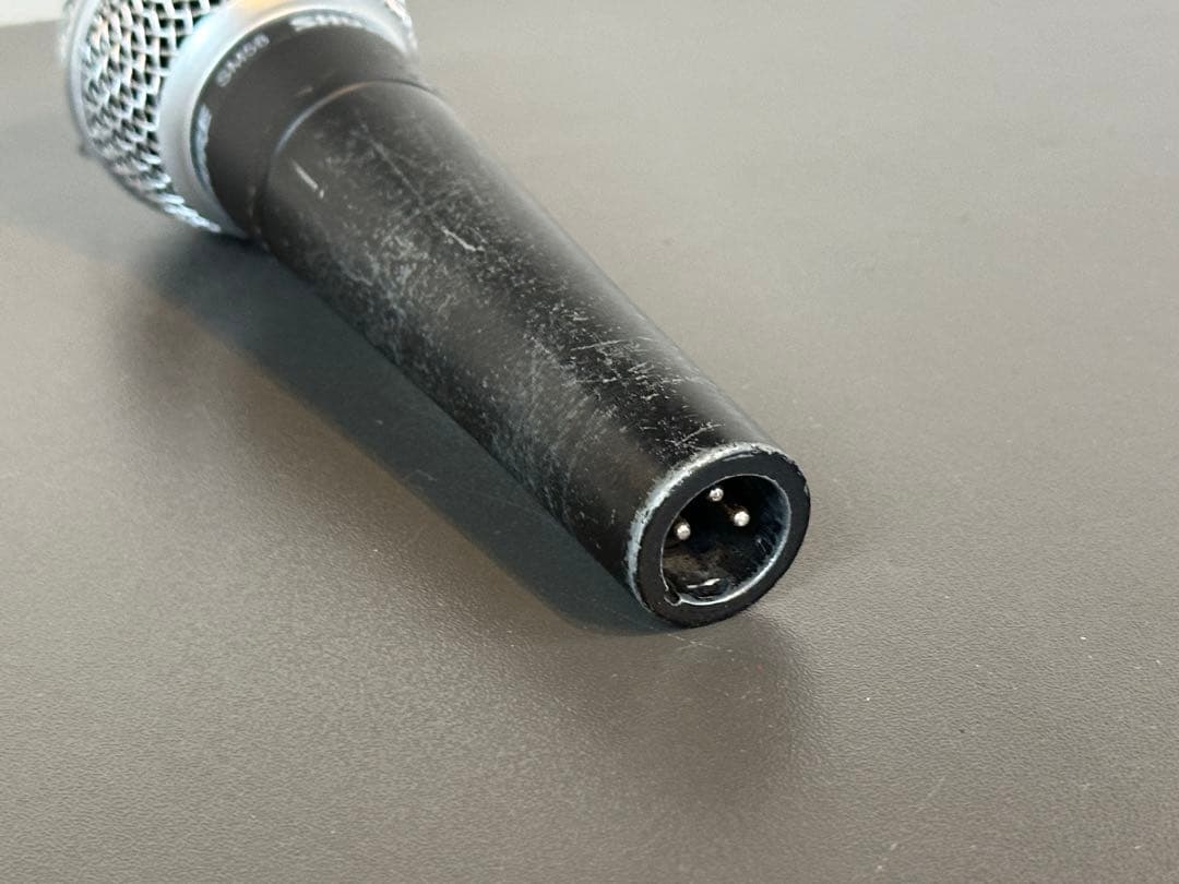 Shure シュアーSM58 ダイナミックマイク　マイクケーブル付き