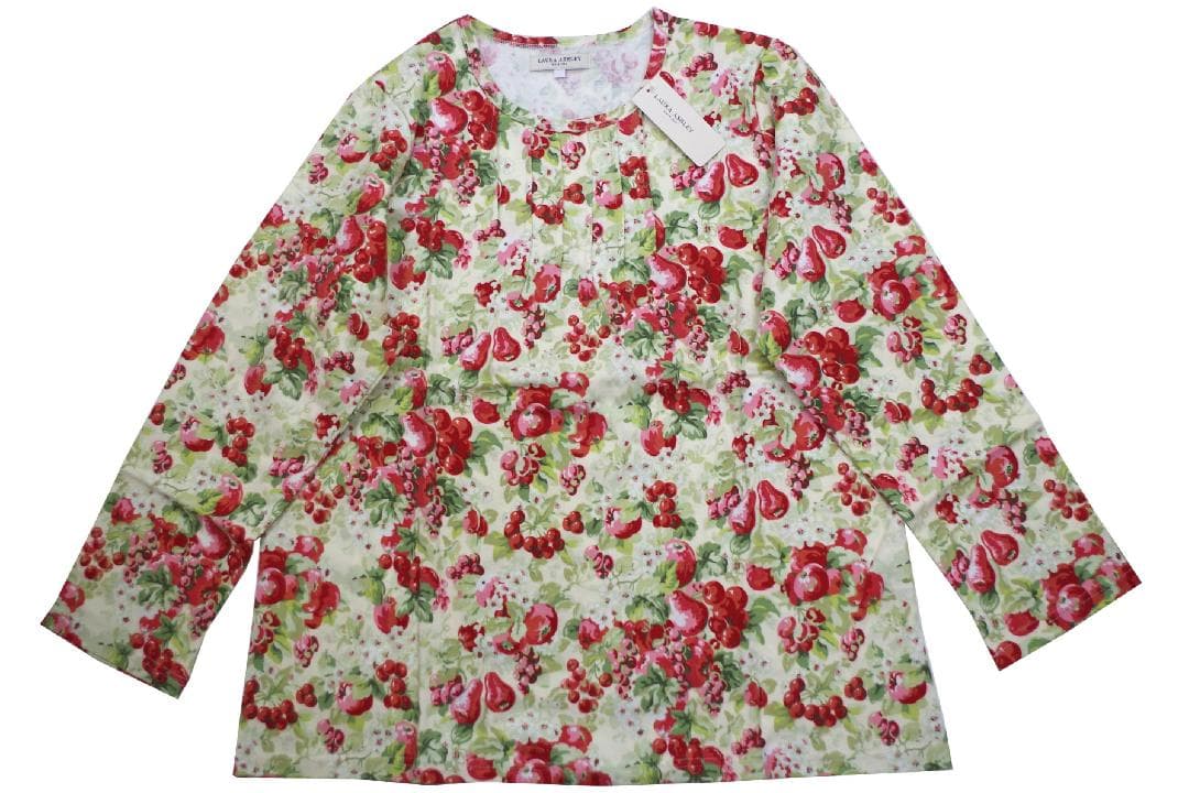 【新品】LAURA ASHLEYローラアシュレイ　パジャマ（Ｍ）ナイガイ製