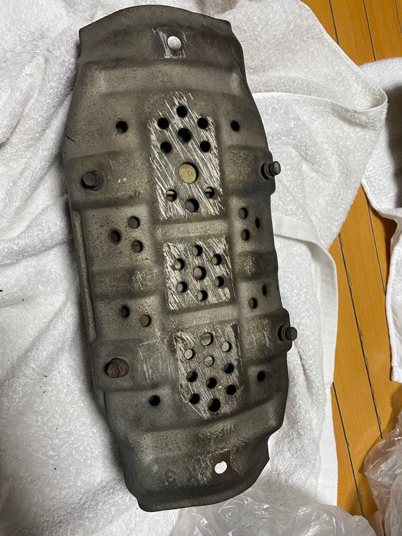 日産　スカイライン　R33タイプM 純正触媒　キャタライザー