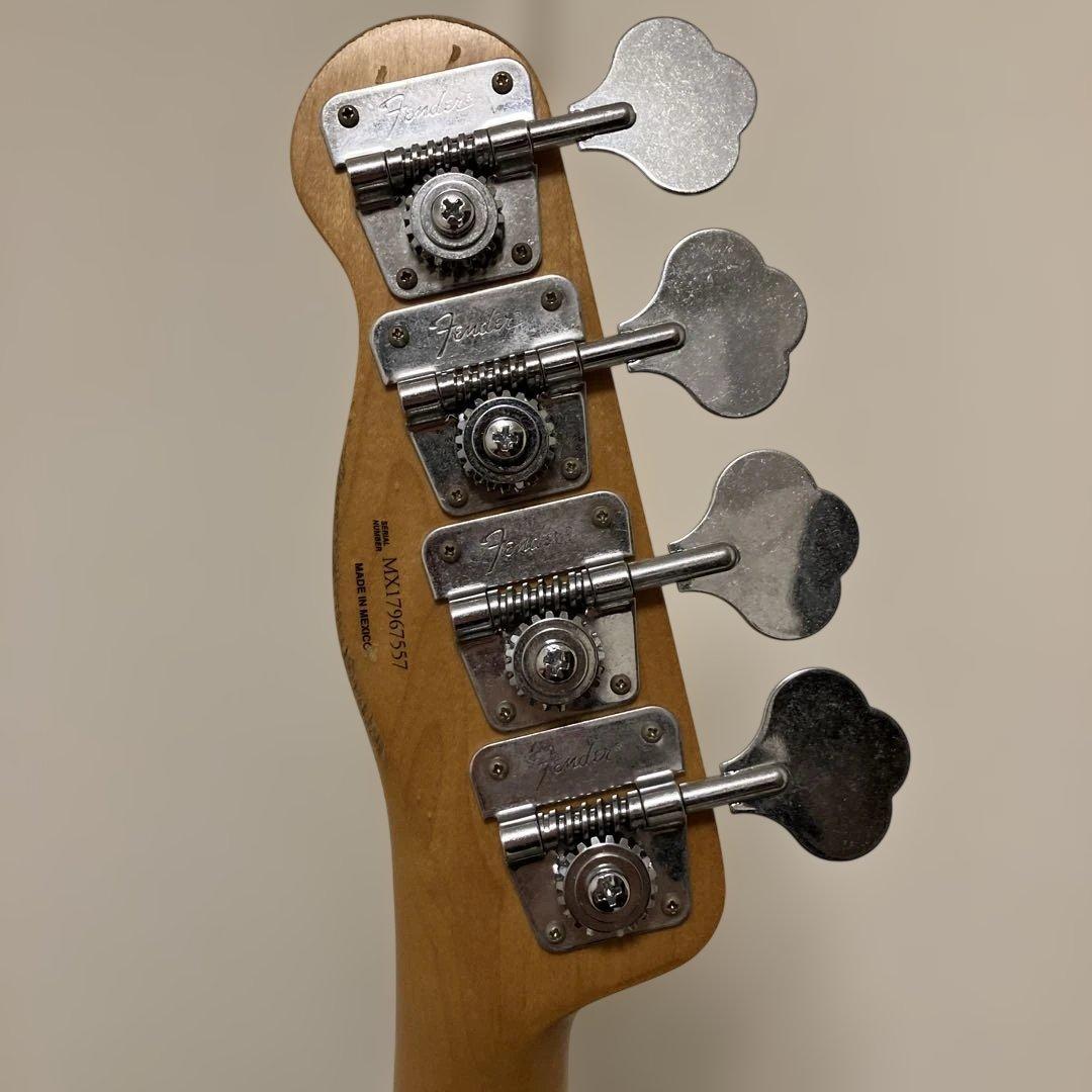 ベース Mike Dirnt Road Worn Precision Bass