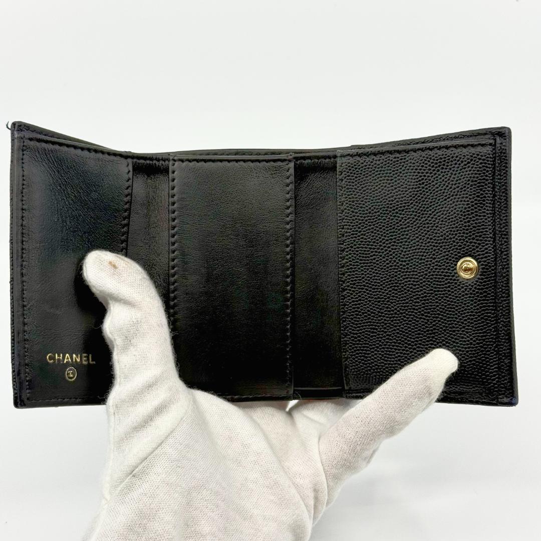 美品　CHANEL シャネル　マトラッセ 三つ折り財布