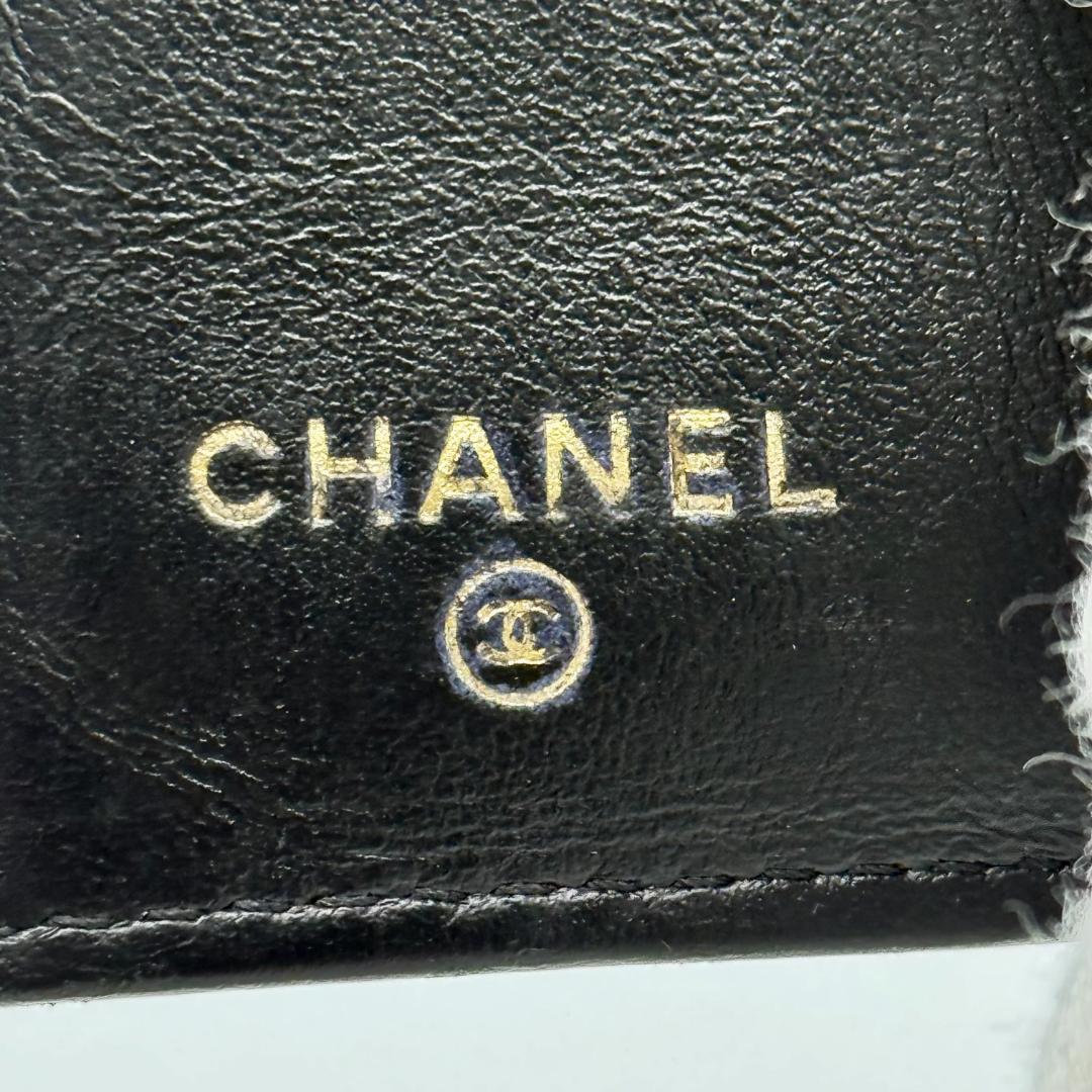 美品　CHANEL シャネル　マトラッセ 三つ折り財布