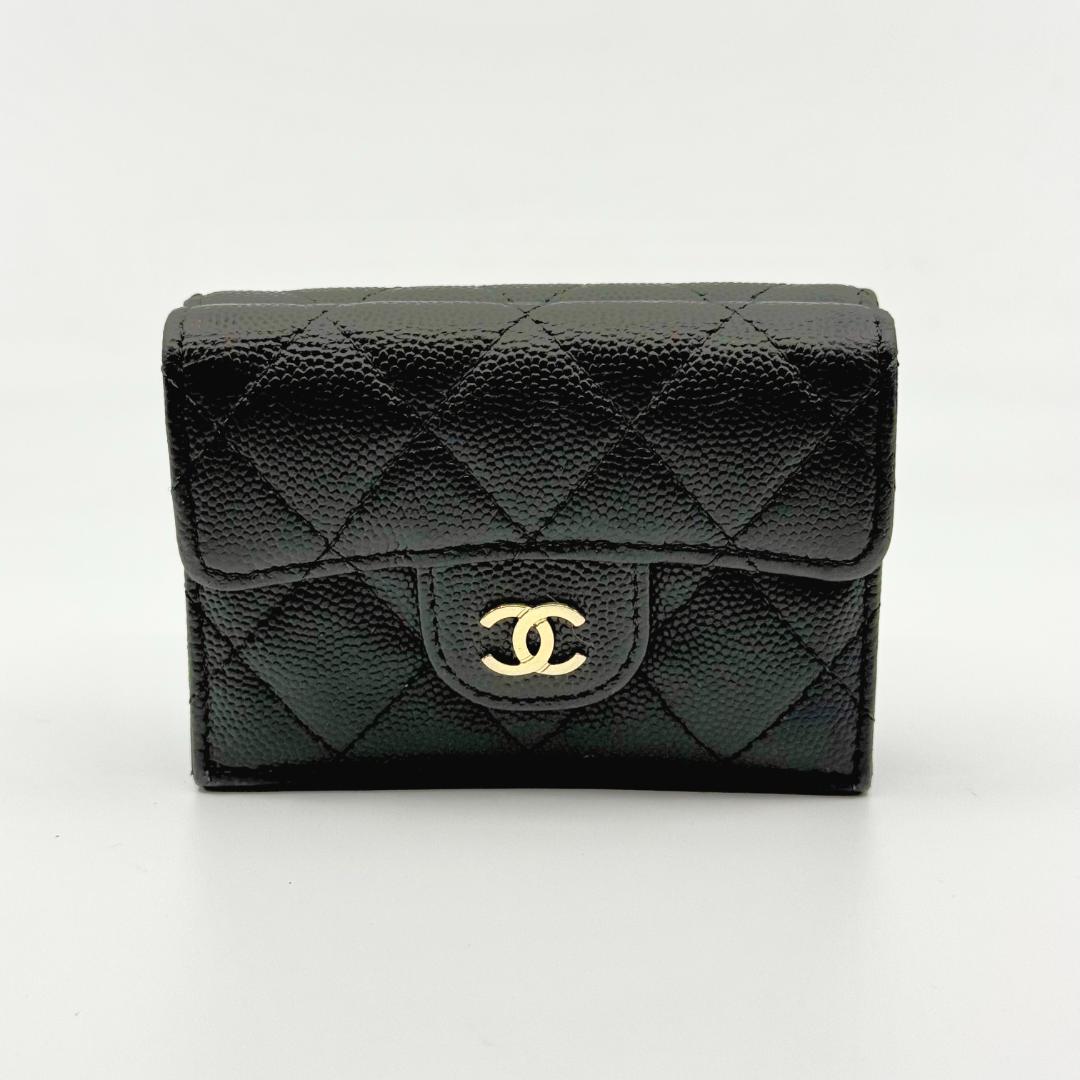 美品　CHANEL シャネル　マトラッセ 三つ折り財布
