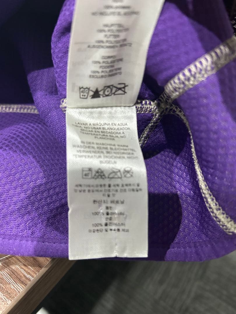 patagonia パタゴニア フリースベスト クリーム・紫