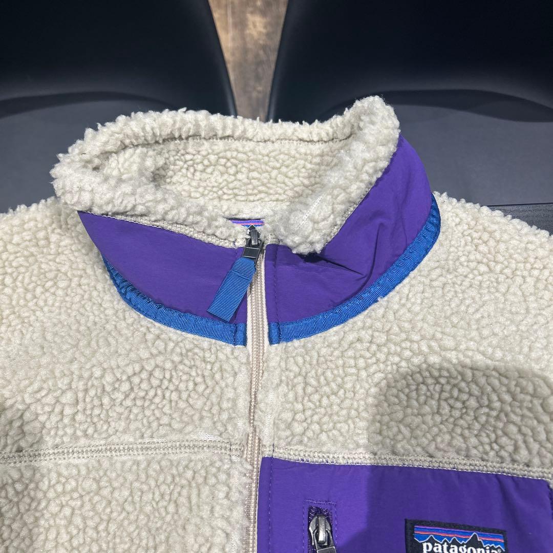 patagonia パタゴニア フリースベスト クリーム・紫