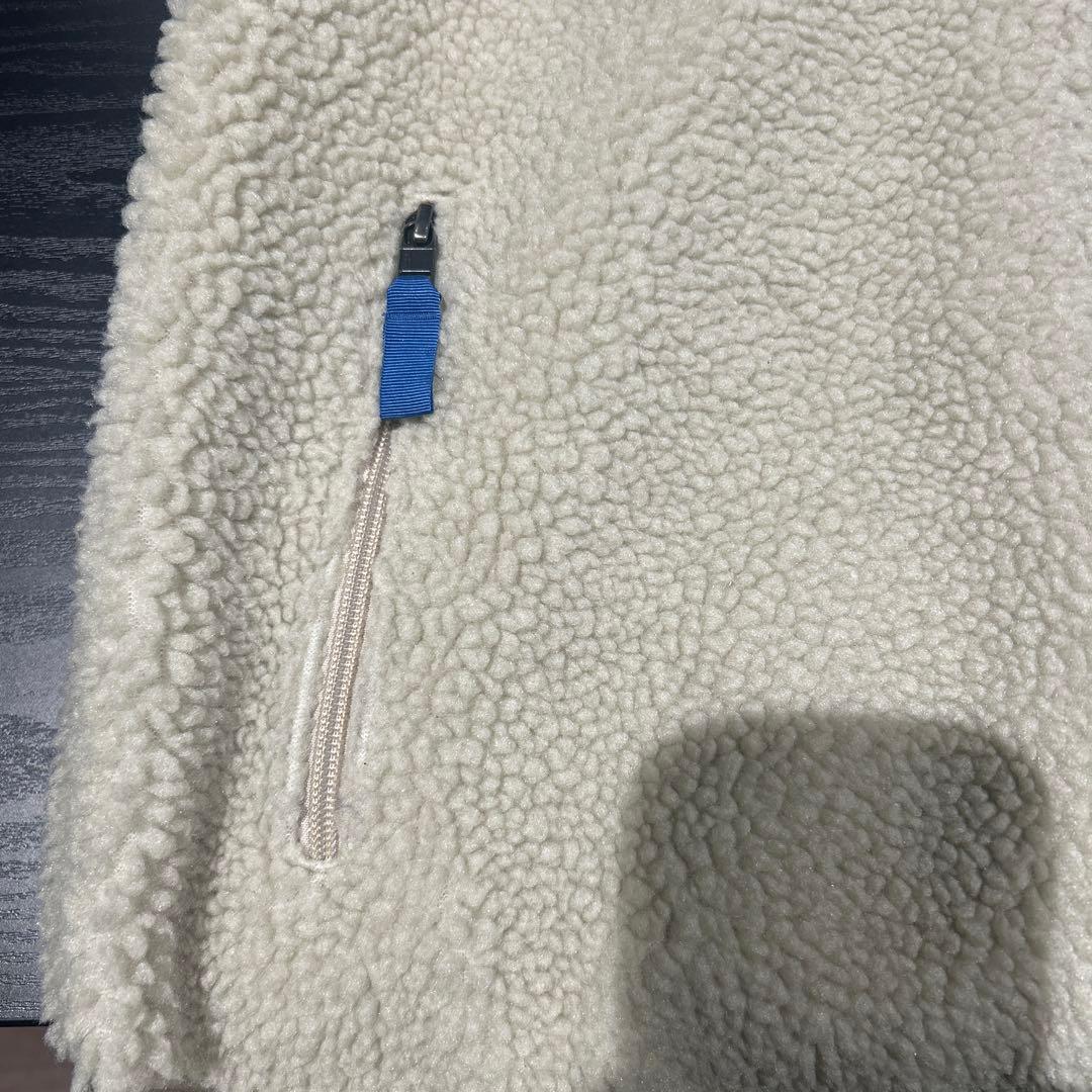 patagonia パタゴニア フリースベスト クリーム・紫